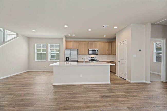 Building Photo - 207 Cherry Blossom Ln