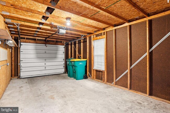 Building Photo - 2006 Wexford Rd