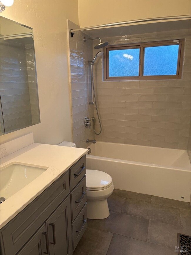 Building Photo - 323 Bolinas Rd