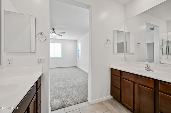 Building Photo - 21815 S 230th Way