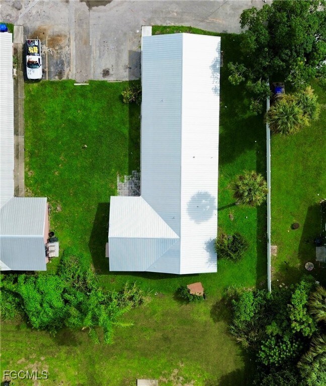 Building Photo - 4265 Desoto Ave