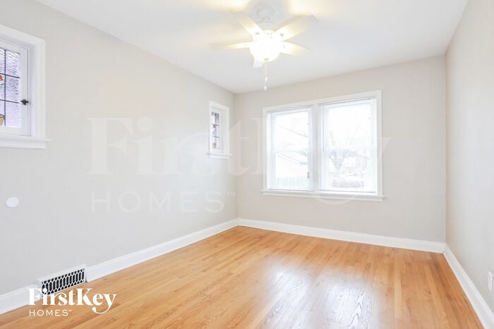 Building Photo - 5312 Delor St
