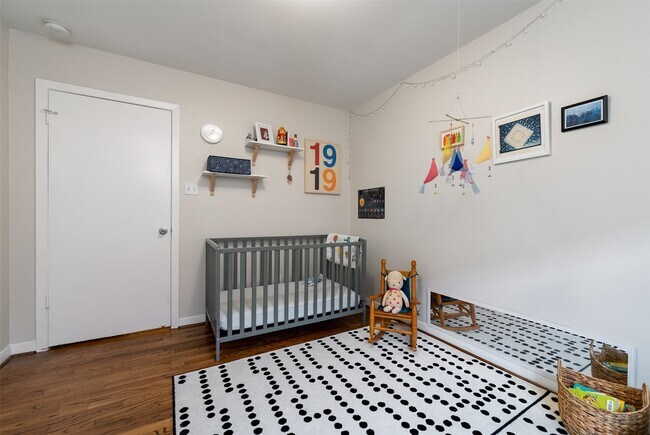 Building Photo - 4411 Billingsley St
