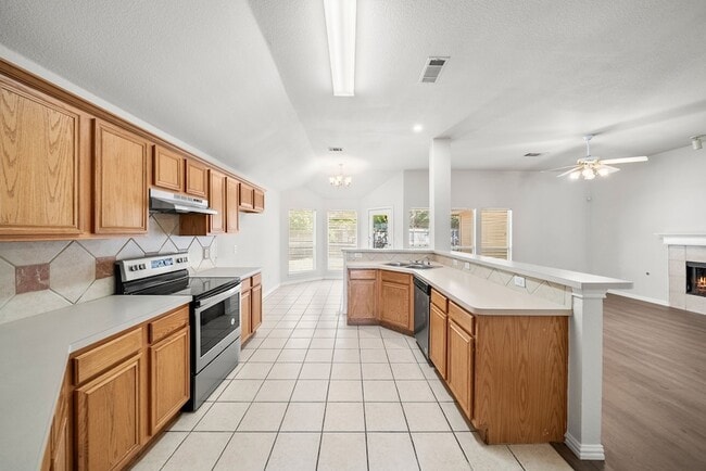 Building Photo - 6507 Watch Hill Ct