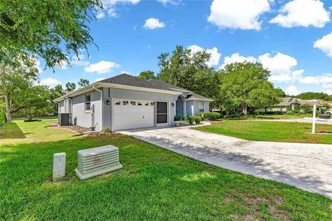 Building Photo - 6744 SW 113th Pl