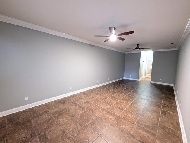 Building Photo - 116 Alder Ave SE