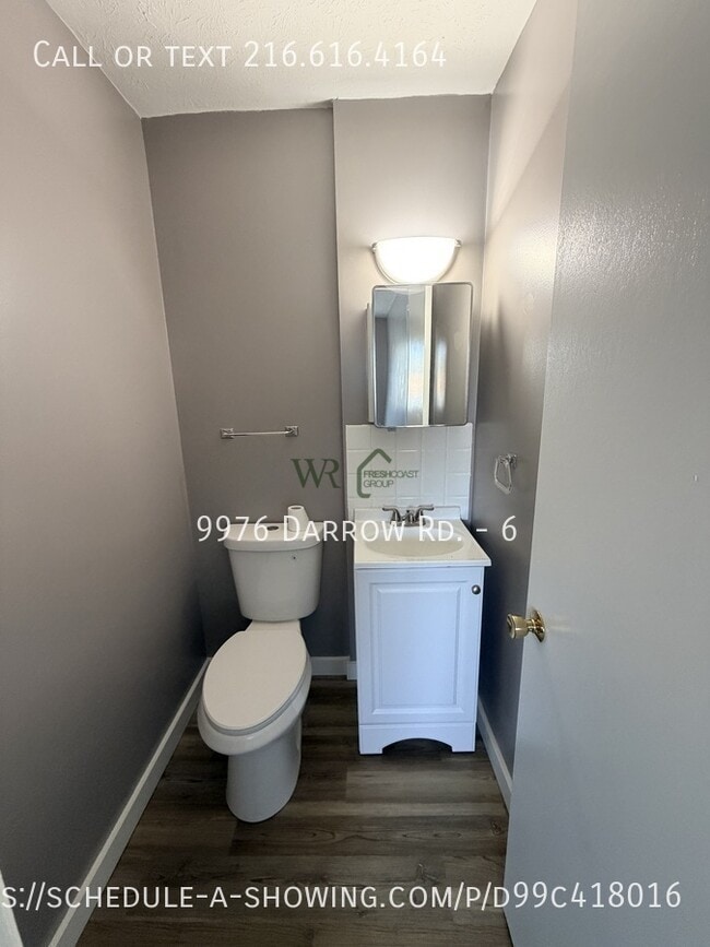 Building Photo - 9976 Darrow Rd