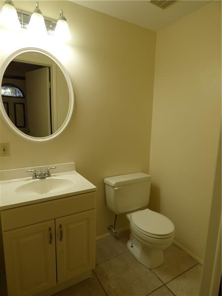 Building Photo - 794 Wheatland Cir