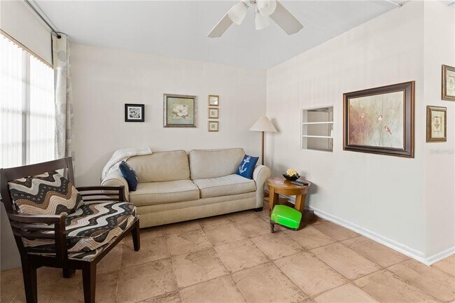 Building Photo - 24 Quails Run Blvd