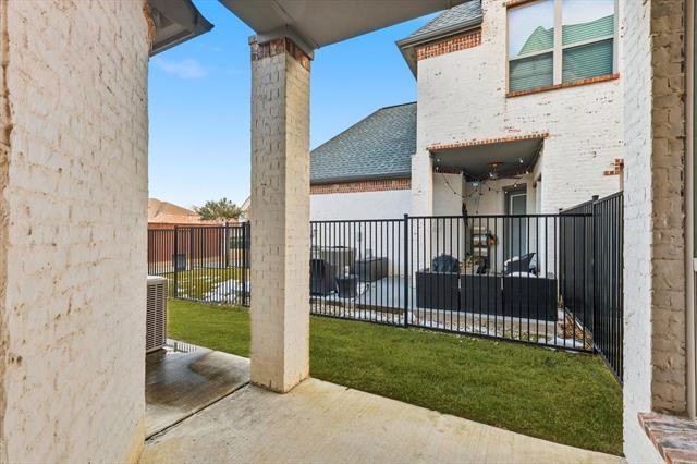 Building Photo - 814 Milton Way