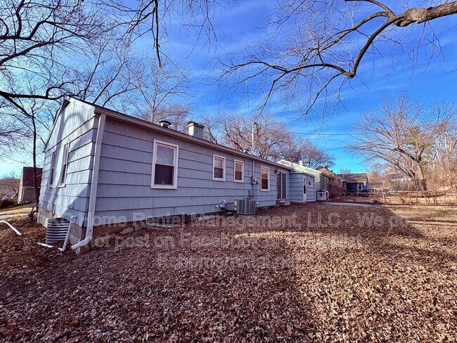 Building Photo - 9001 Jarboe St