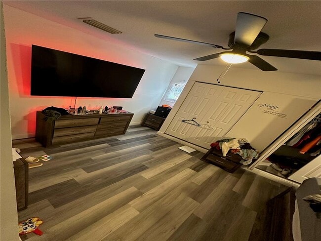 Building Photo - 1011 Gerona Ave