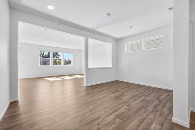 Building Photo - 489 Cremini Lp SE
