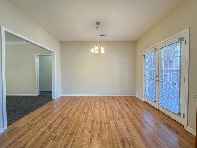 Building Photo - 1131 Trellis Ct