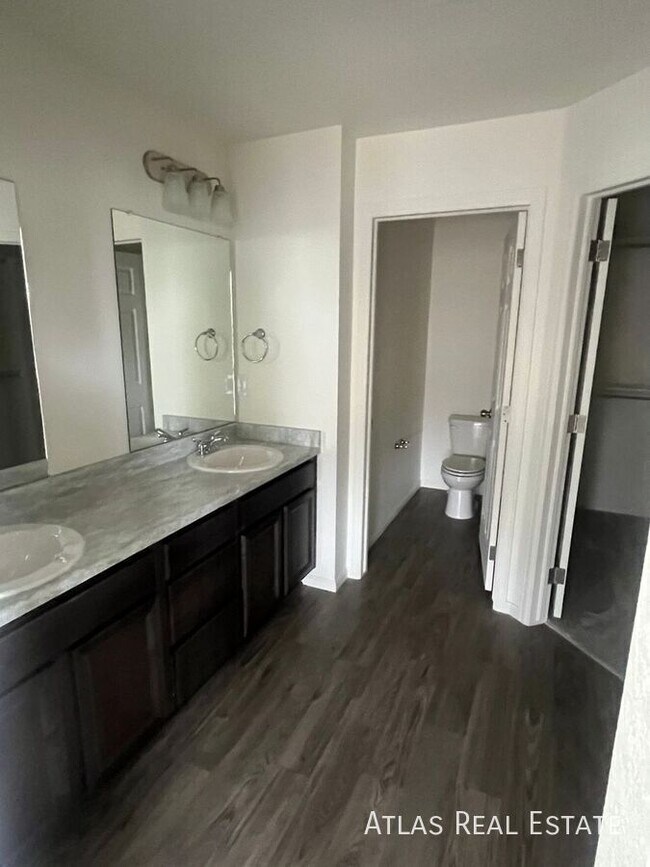 Building Photo - 17704 E 103rd Ave