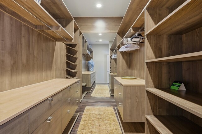 Building Photo - 47125 El Menara Cir