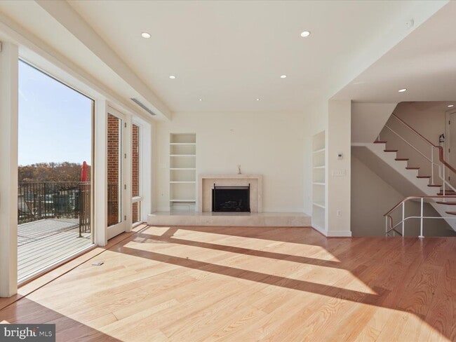 Building Photo - 3604 Prospect St NW