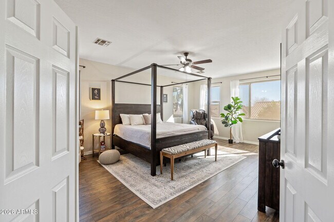 Building Photo - 6943 W Tether Trail