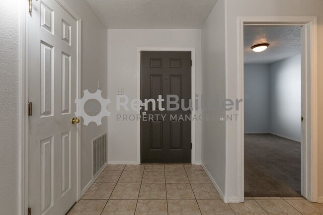 Building Photo - CALL US TODAY AT (505) 892-4400 TO SCHEDULE A CONVENIENT SHOWING