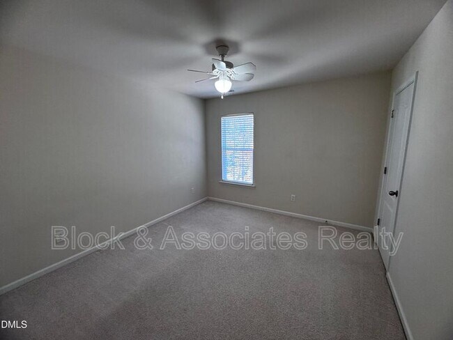 Building Photo - 3303 Colorcott St