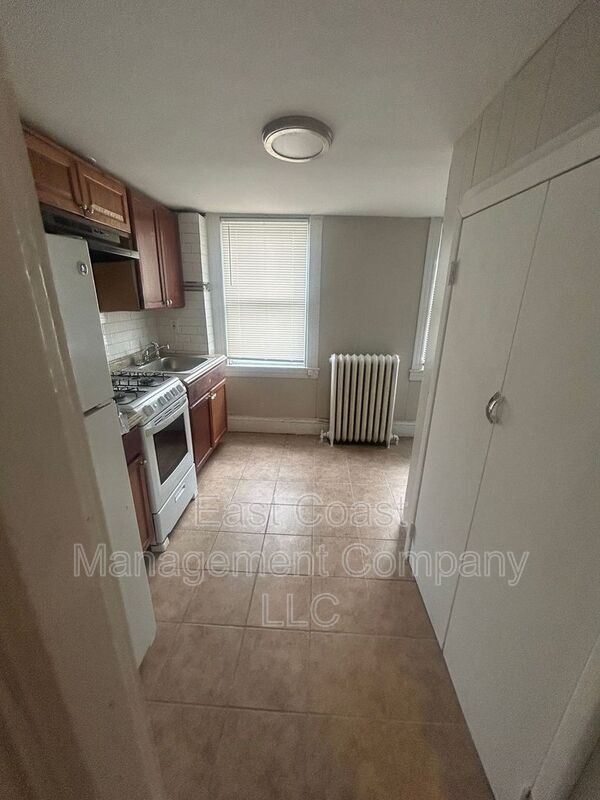 Primary Photo - 2319 Reisterstown Rd