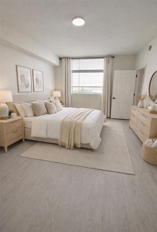 Building Photo - 140 S Dixie Hwy