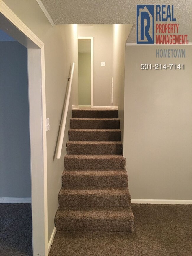 Building Photo - 2309 Ridge Park Dr