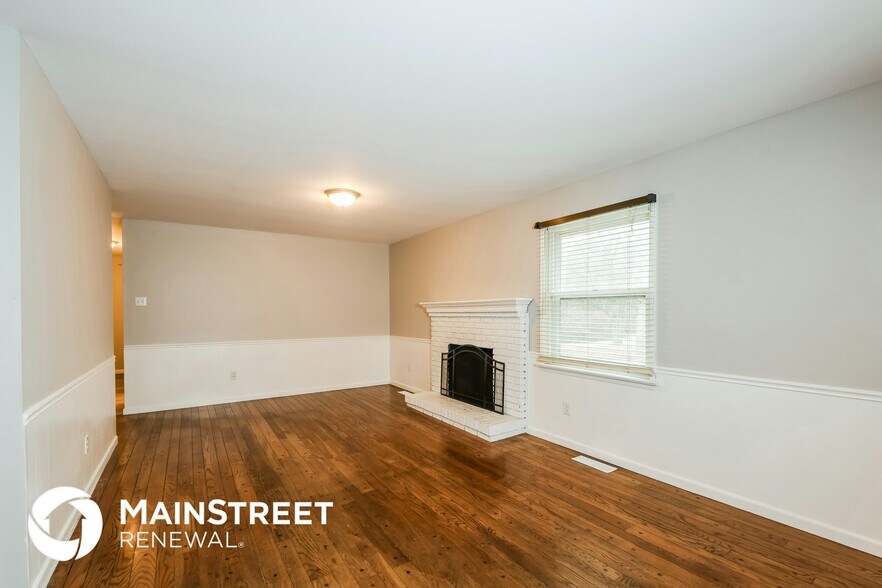 Building Photo - 4311 Alderwood Dr