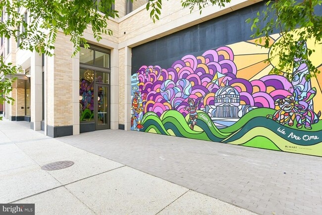 Building Photo - 901 H St NE