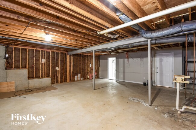 Building Photo - 4018 Watkins Glen Dr