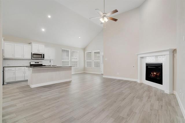 Building Photo - 2337 Mockingbird Ct