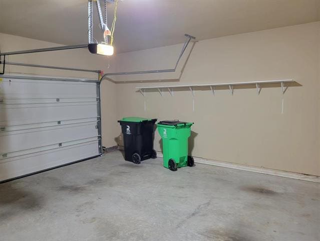 Building Photo - 1537 Castle Creek Dr