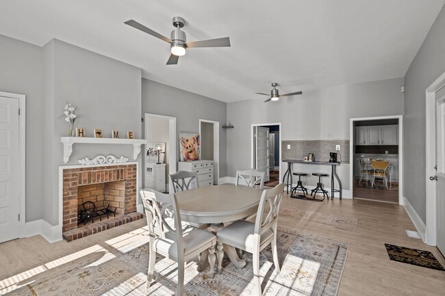 Building Photo - RENTAL HOME 3BD/2BTH