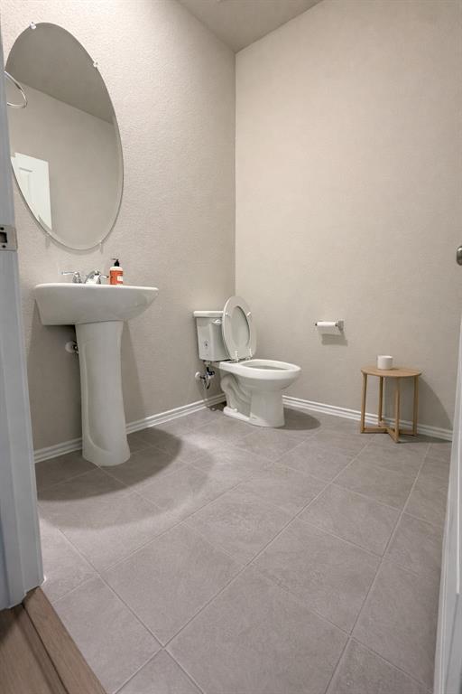 Building Photo - 12200 Dillon Fls Dr