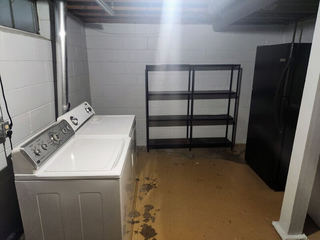 Building Photo - 4001 36th Pl