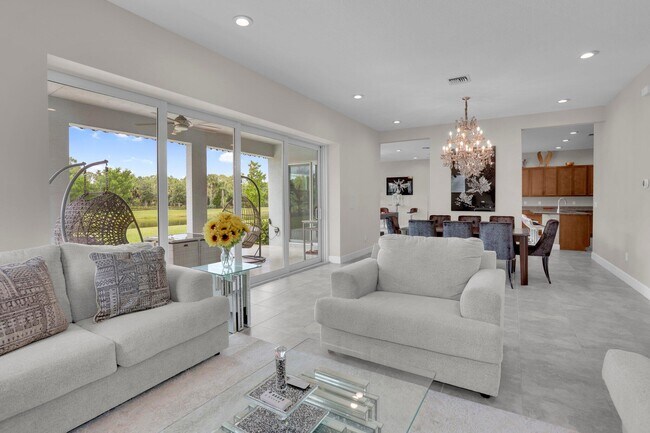 Building Photo - 15866 Orchard Dr