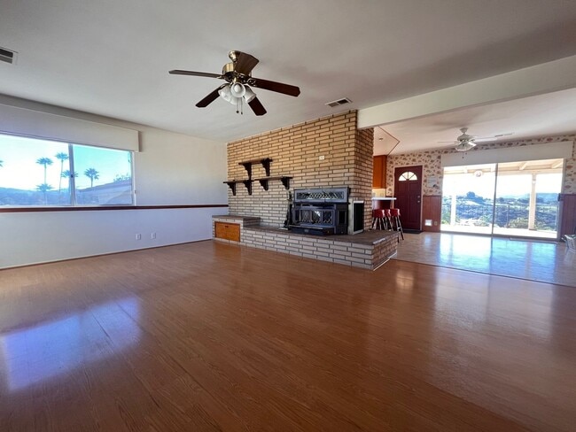 Building Photo - Spectacular Retro Home in a Rural Setting with Views and Space