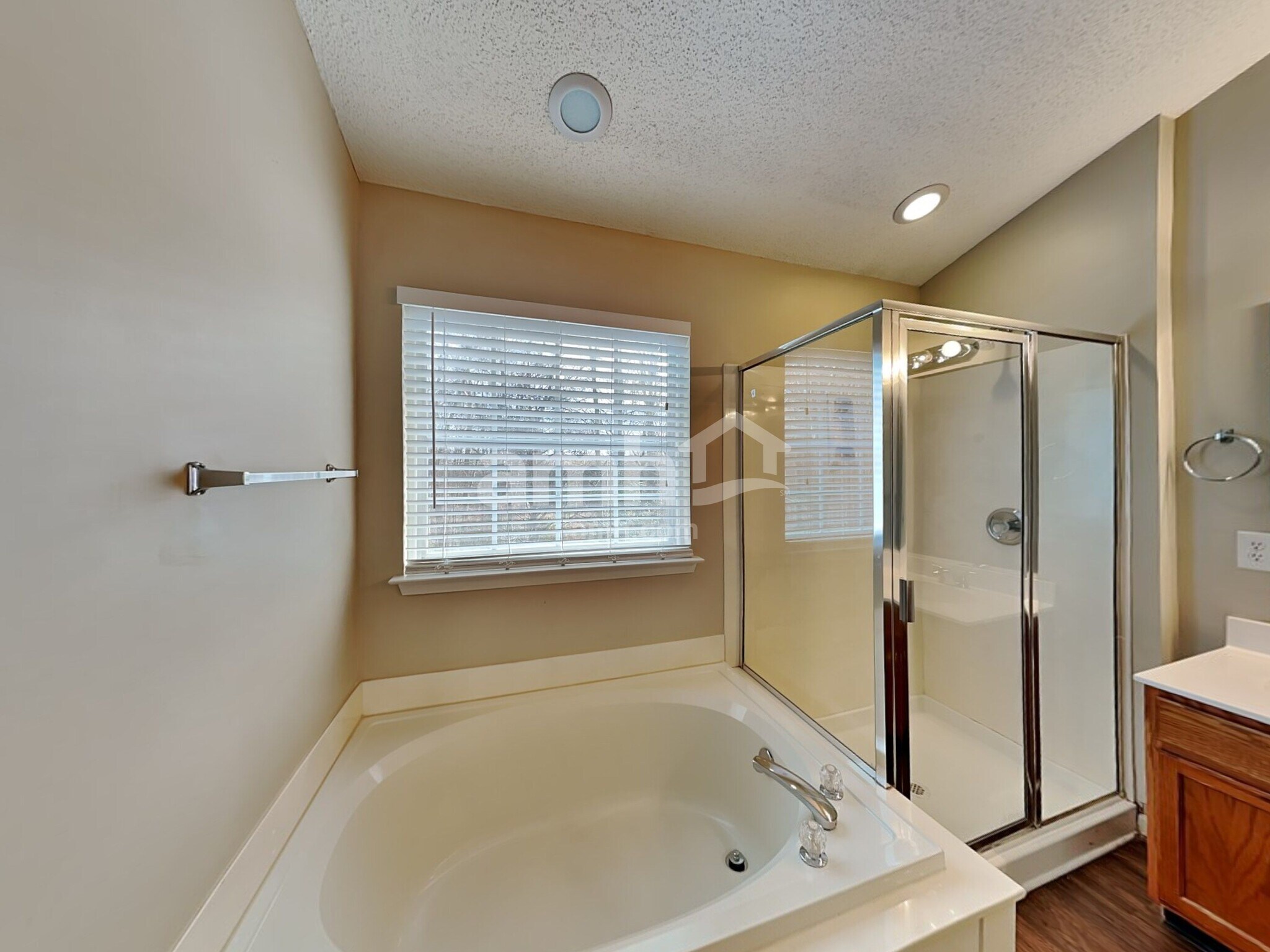 Building Photo - 2888 Shadow Brook Ct NW
