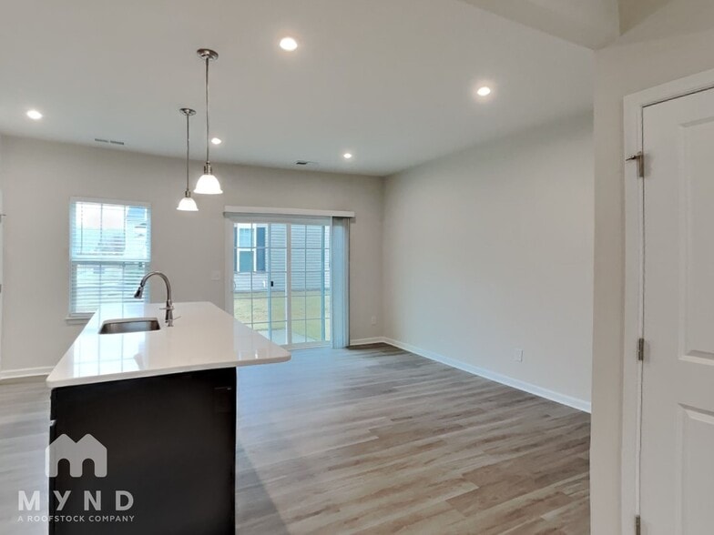 Building Photo - 8601 Red Canyon Way