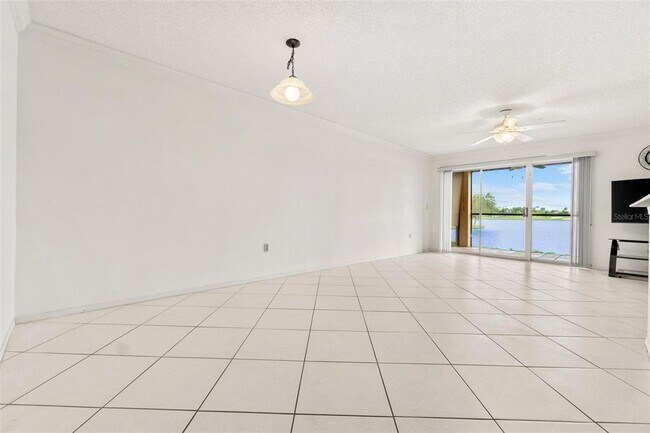 Building Photo - 2400 Feather Sound Dr
