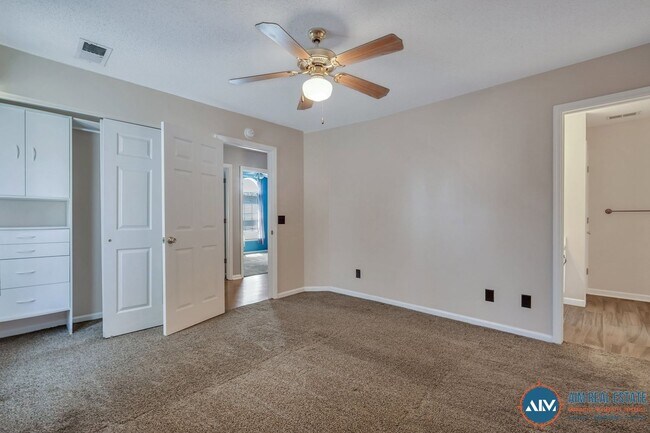 Building Photo - Charming 3-Bed, 2-Bath Home in Historic Be...