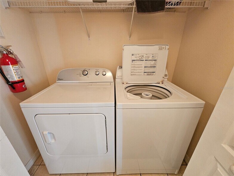 Building Photo - 297 Blue Jay Way