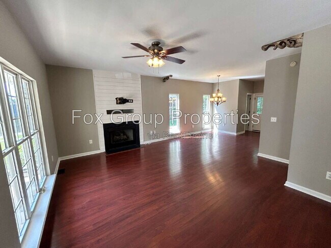 Building Photo - 1547 Cambridge Heights Pl NW