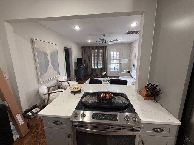 Building Photo - Penny Lane - 1BR/1BA