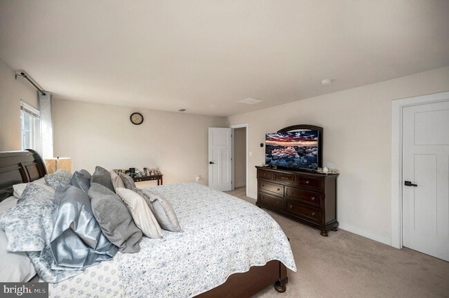 Building Photo - 5432 Holley Oak Ln