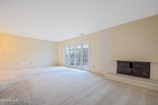 Building Photo - 18134 Killion St
