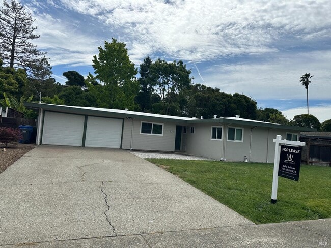 Building Photo - 52 Baca Vista