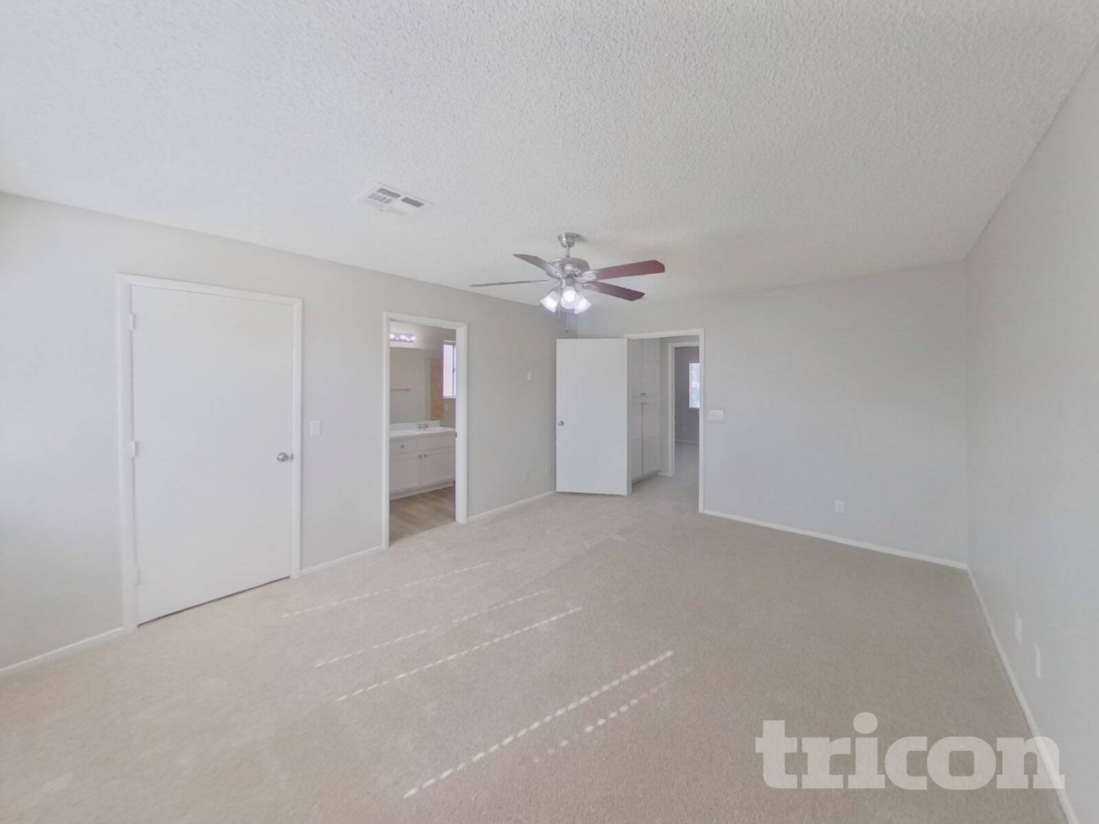 Building Photo - 1446 Lodgepole Dr