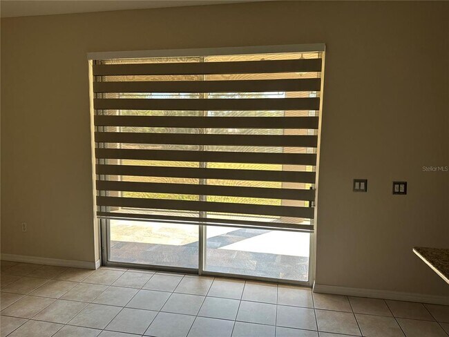 Building Photo - 4150 Vanern Way