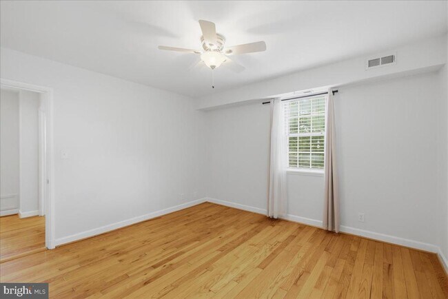 Building Photo - 4825 S 28th St